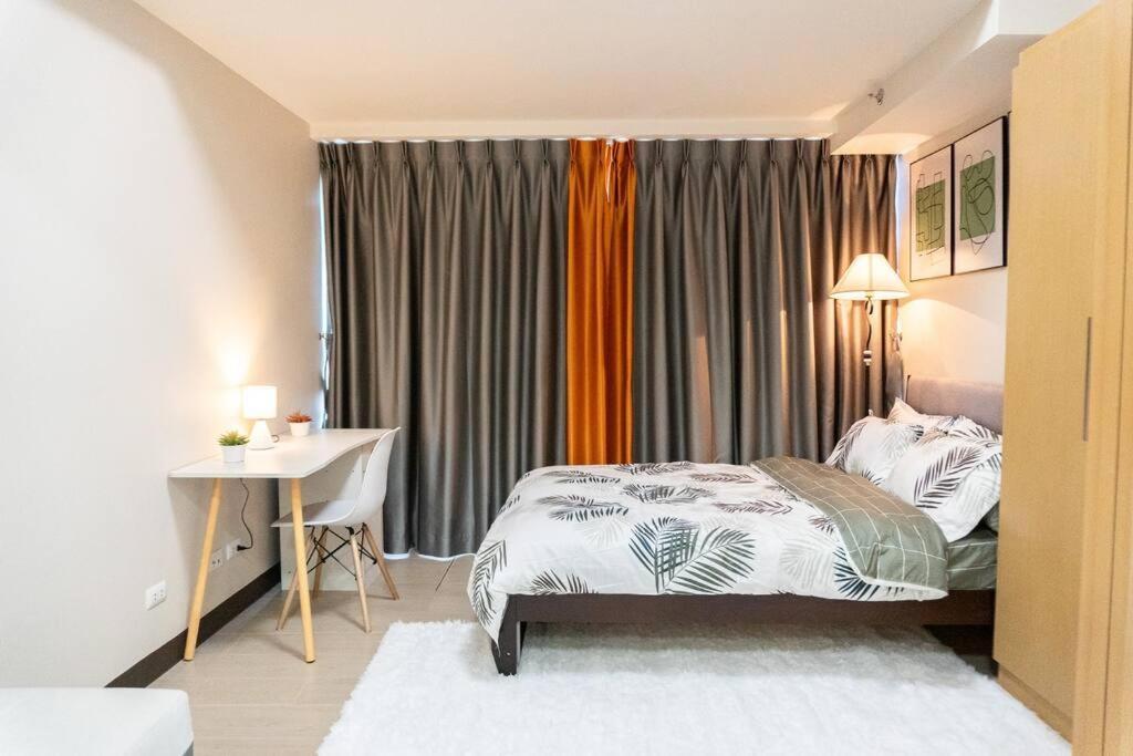 A2J Luxury 2Br Bgc Uptown Suite Near Uptown Mall Manila Exteriér fotografie