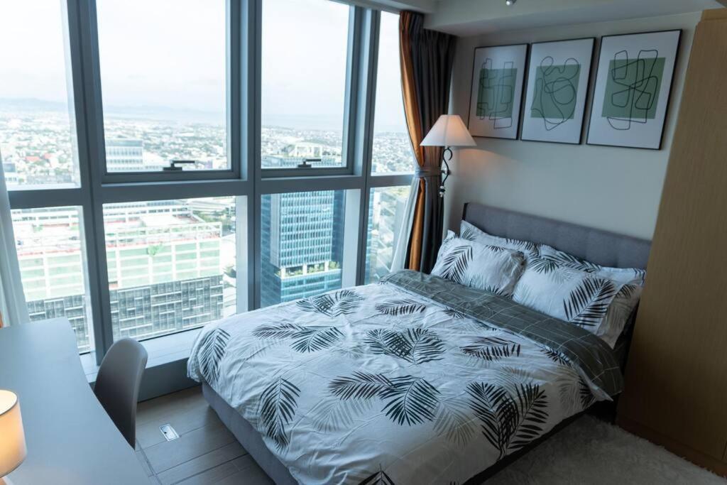 A2J Luxury 2Br Bgc Uptown Suite Near Uptown Mall Manila Exteriér fotografie