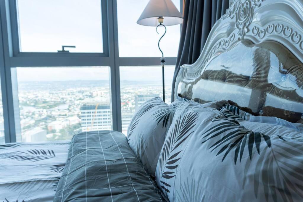 A2J Luxury 2Br Bgc Uptown Suite Near Uptown Mall Manila Exteriér fotografie