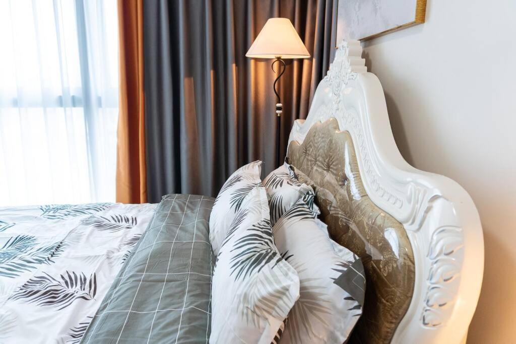 A2J Luxury 2Br Bgc Uptown Suite Near Uptown Mall Manila Exteriér fotografie