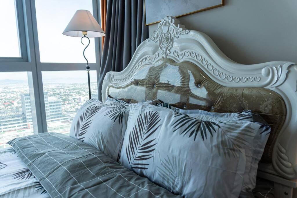 A2J Luxury 2Br Bgc Uptown Suite Near Uptown Mall Manila Exteriér fotografie